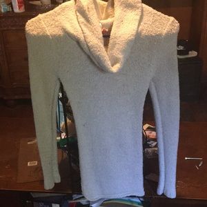 White Turtleneck sweater